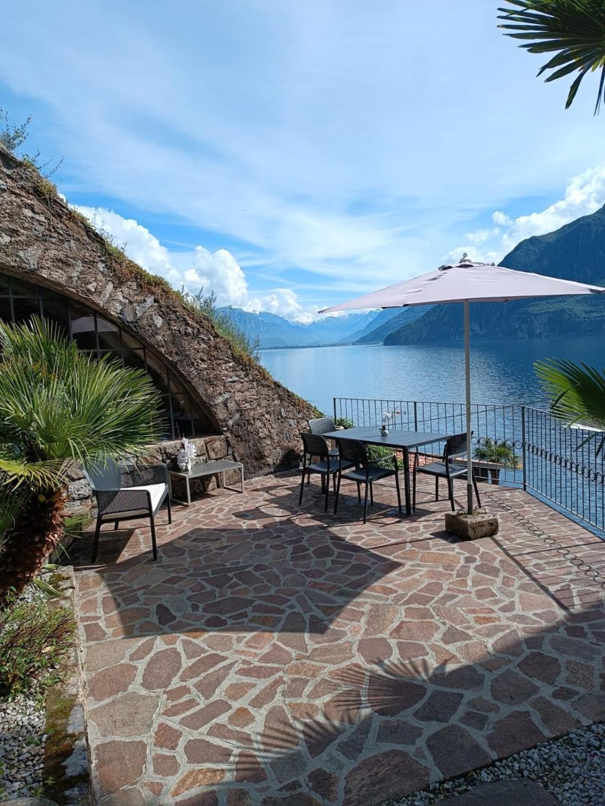 Studio Zu - Lakeside Apartment Riva di Solto Extérieur photo