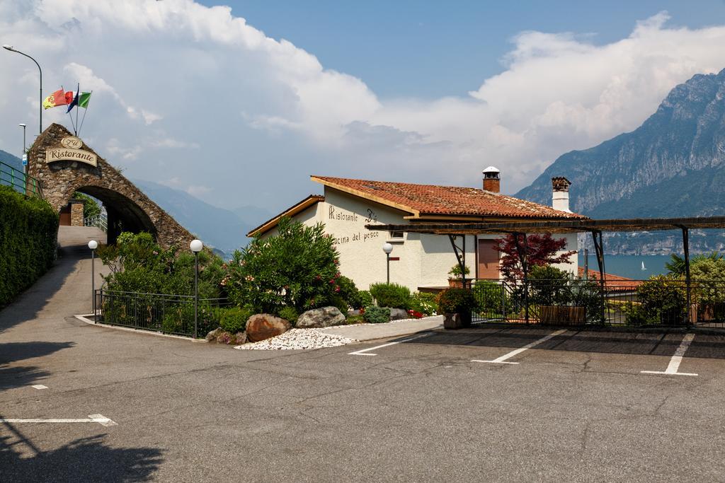 Studio Zu - Lakeside Apartment Riva di Solto Extérieur photo