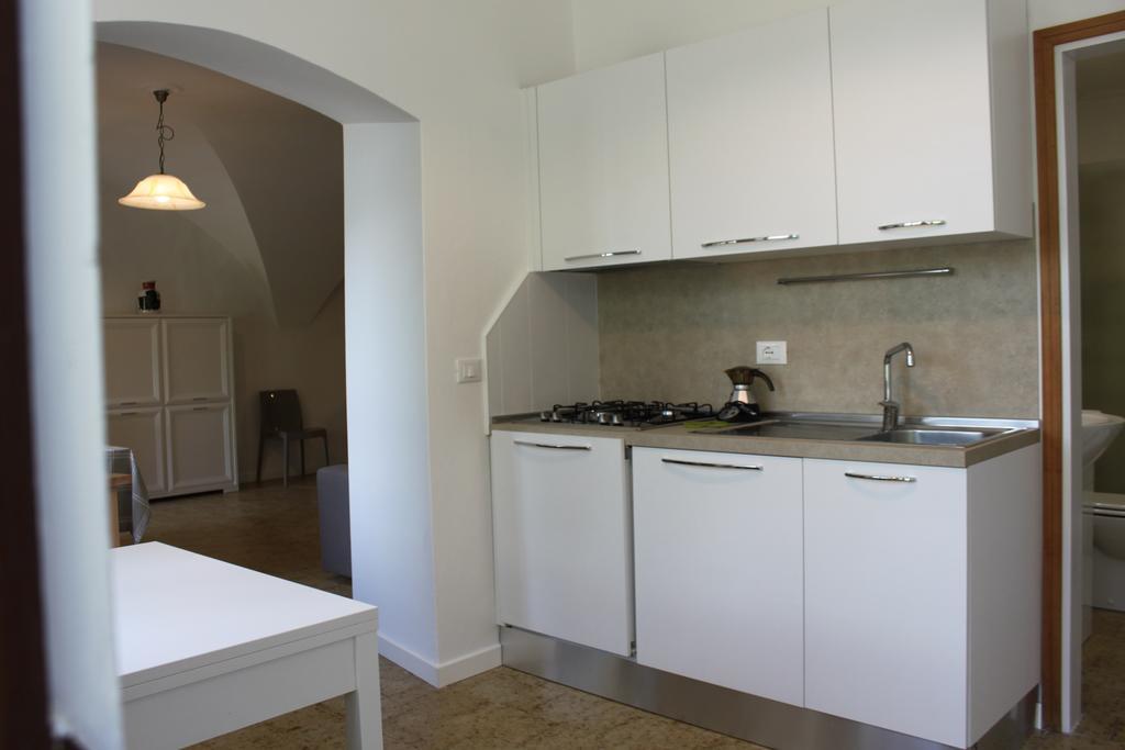 Studio Zu - Lakeside Apartment Riva di Solto Extérieur photo